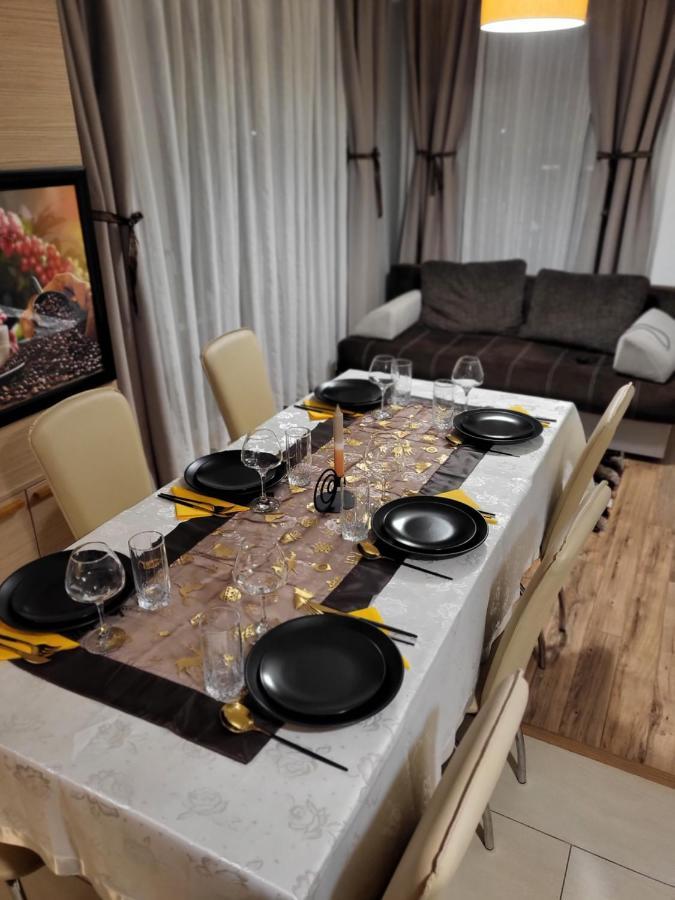 Art House Apartment ฟลอเรชติ ภายนอก รูปภาพ